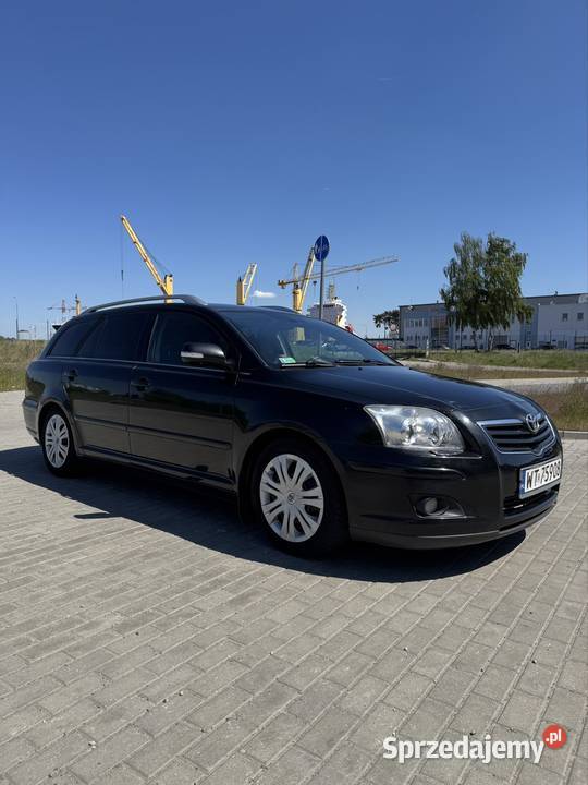 Sprzedam Toyote Avensis czarny Świnoujście sprzedam