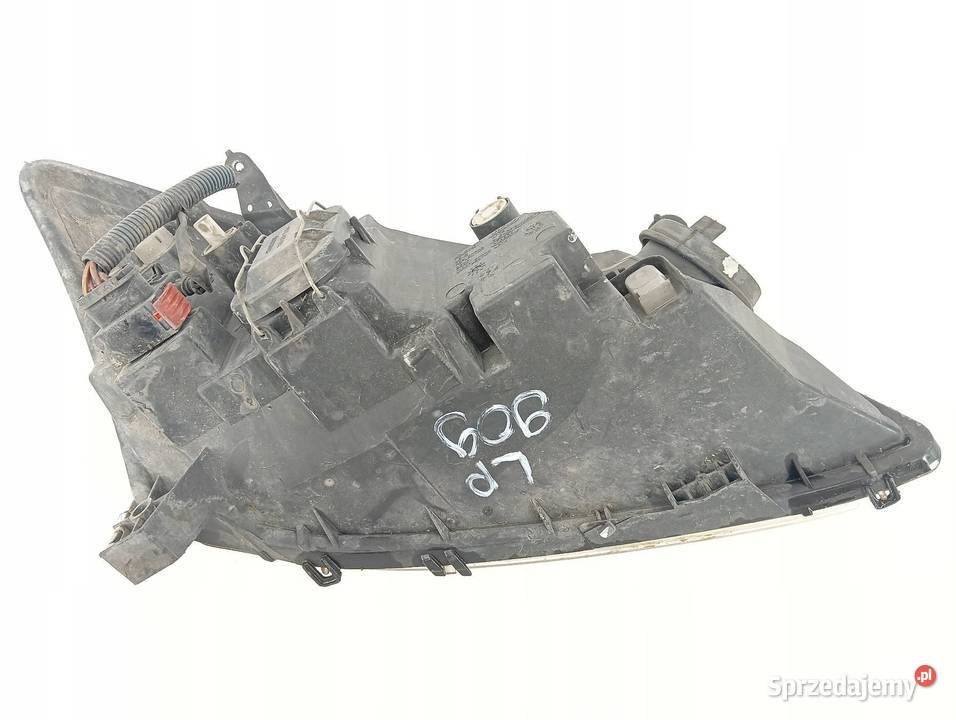 LAMPA PRZÓD LEWA E12 89006310 Toyota Corolla IX