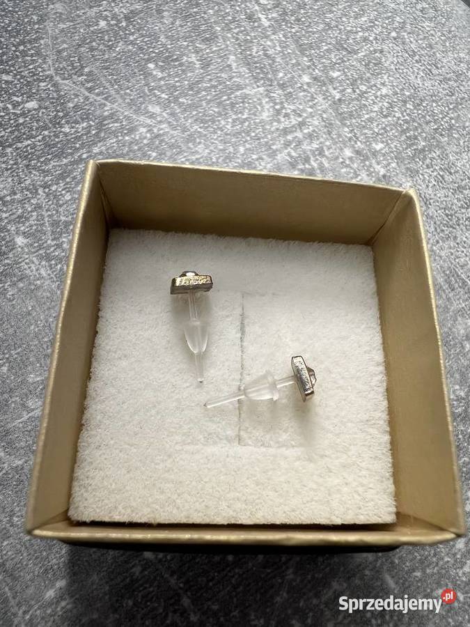Kolczyki złote z diamentem kwadratowe podkarpackie