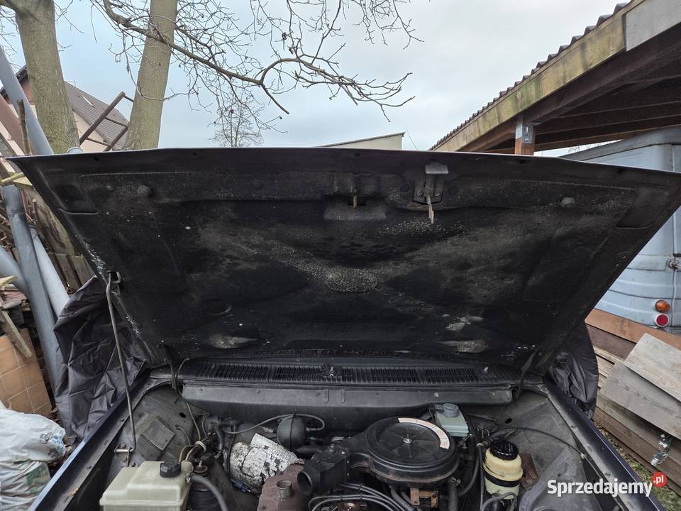 Polonez maska silnika i klapa bagażnika 23E osobowe śląskie Gliwice