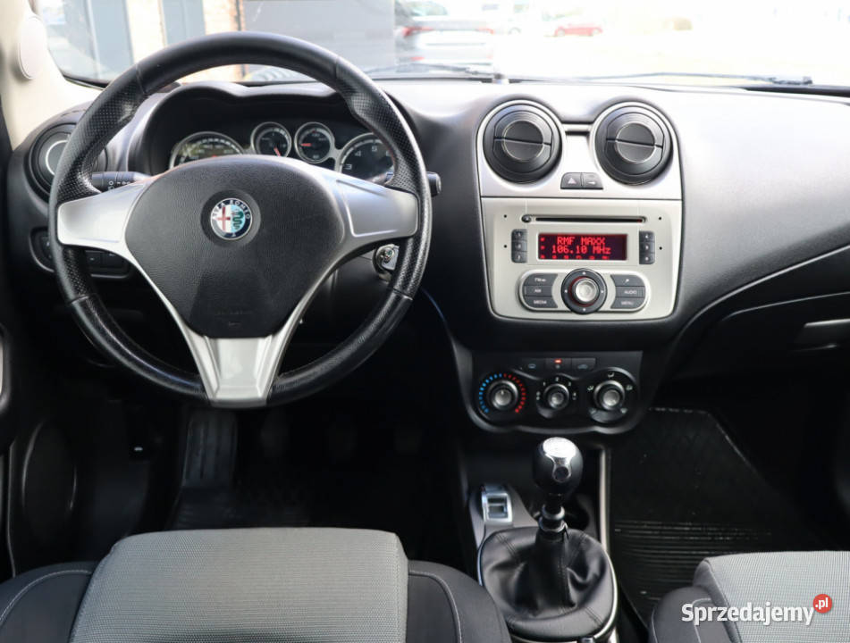 Alfa Romeo MiTo 14 MPI 1368cm3 Piaseczno sprzedam