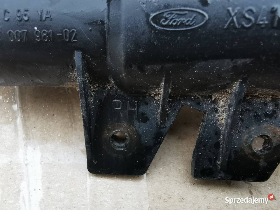 Spryskiwacz lampy ford Focus mk1 prawy rh