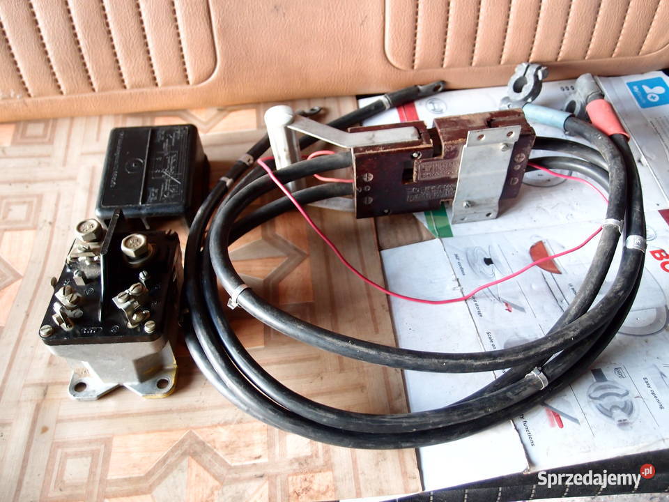 Przełącznik akumulatora 1224 TGL produkcja PRL Łódź