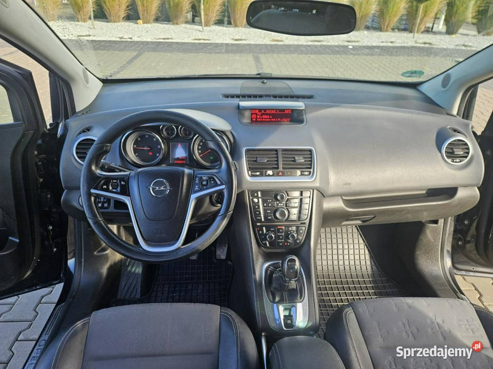 Opel Meriva 17 110 klimatronik tempomat 208000km