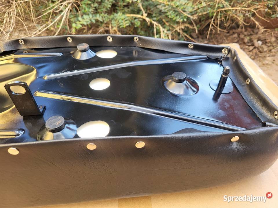 Siedzenie kanapa WSK B3 Garbuska lubelskie Świdnik