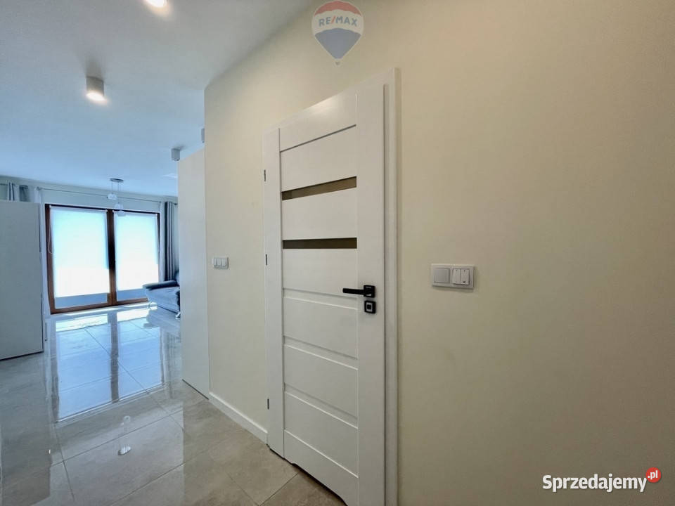 Ochota Grójecka 3 pokoje z garażem balkon Piętro 4 mazowieckie Warszawa sprzedam