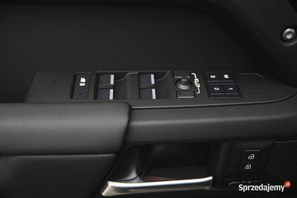 Land Rover Defender Defender 30D I6 300 AWD Auto automatyczna Łódź sprzedam