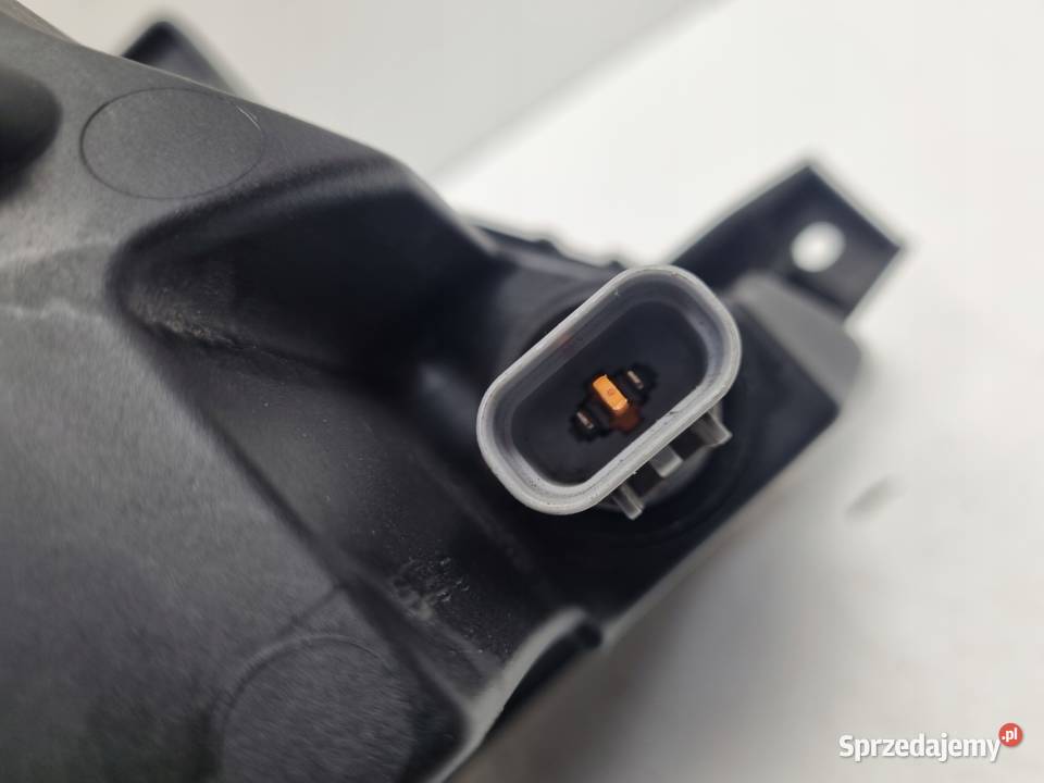 Kia Niro HALOGEN PRAWY PRZEDNI PRZÓD pasażera