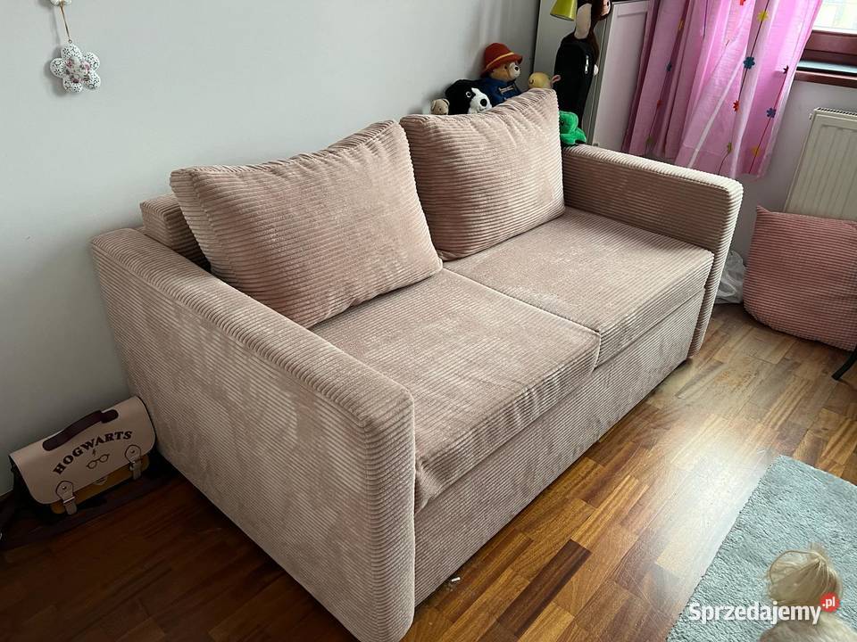 Dwuosobowa sofa jasny blady róż sprzedam