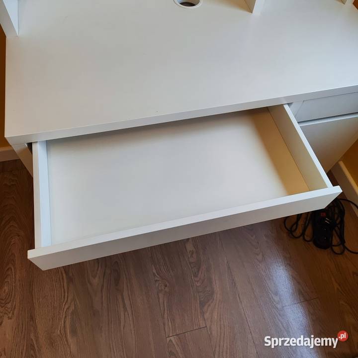 Ikea biurko dziecięce MICKE plus nadstawka wielkopolskie Kruszewnia