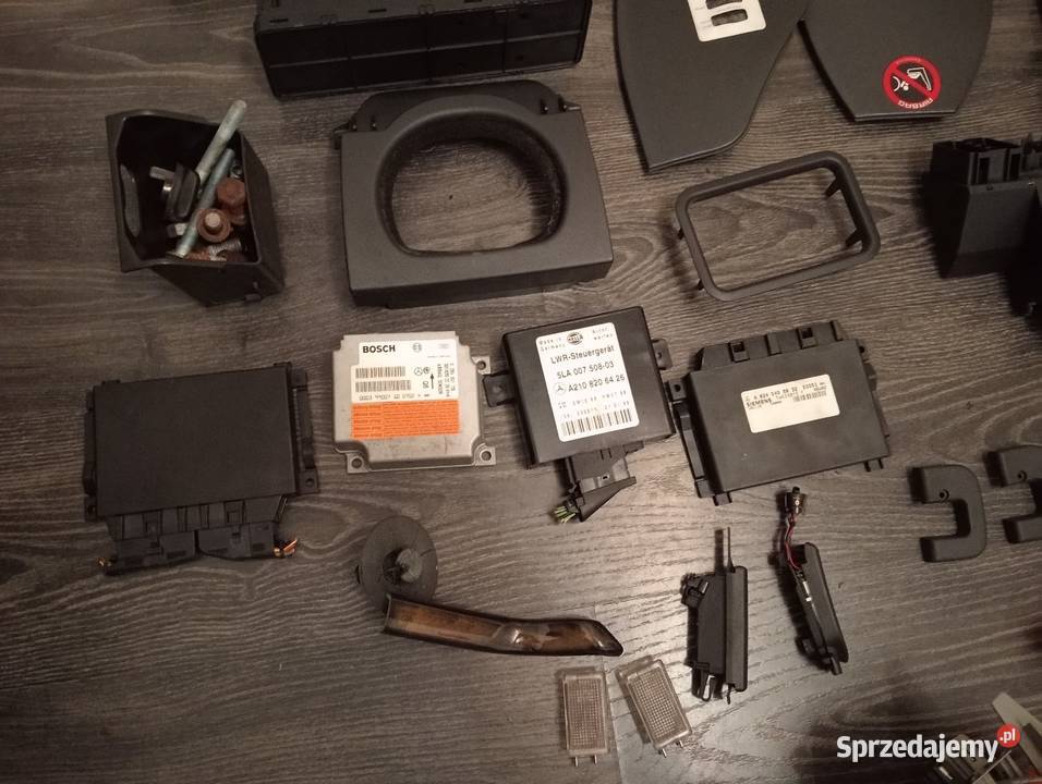 Pozostałe części Mercedes W210 Pozostałe Stargard sprzedam