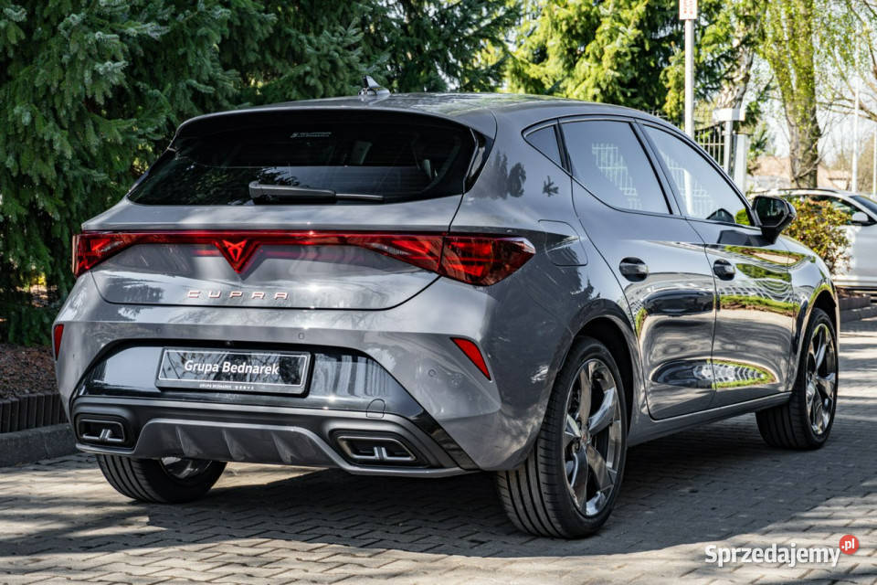 Cupra Leon 15 TSI 150 Dostępny ręki elektrycznie ustawiane fotele Łódź sprzedam
