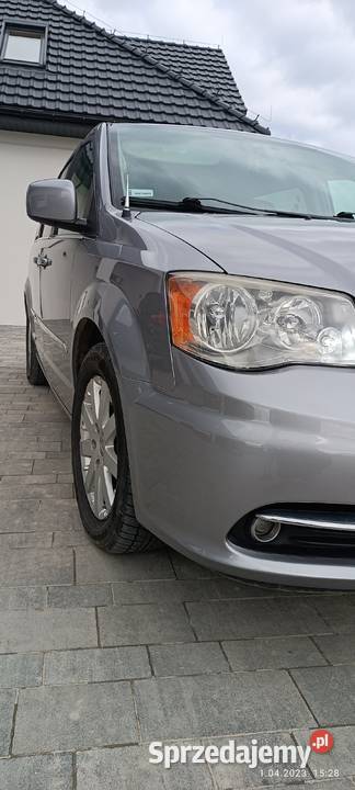Chrysler TownCountry 36 LPG automatyczna Królówka