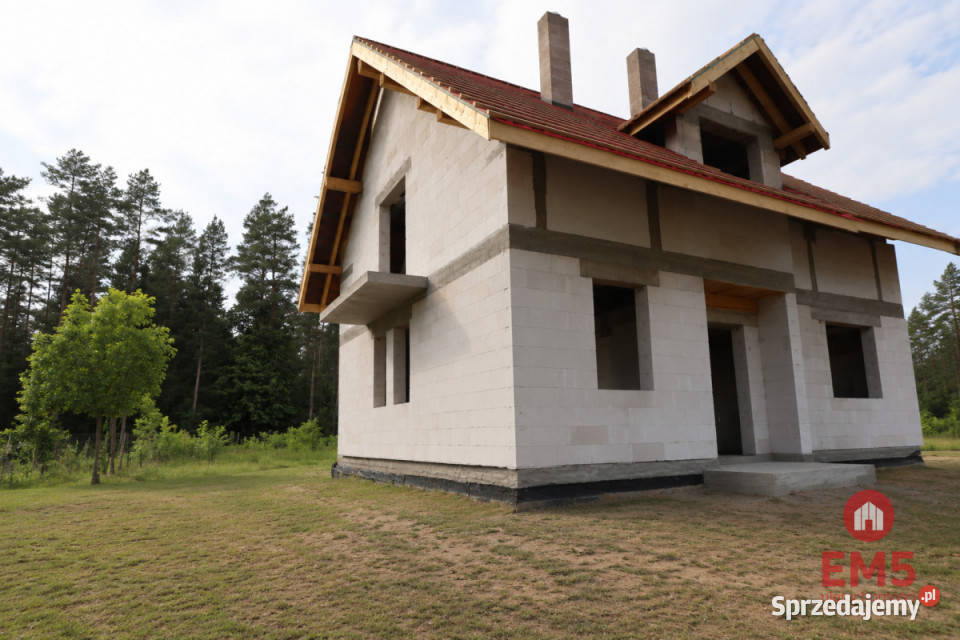 Dom wolnostojący 25871m2 Macharce
