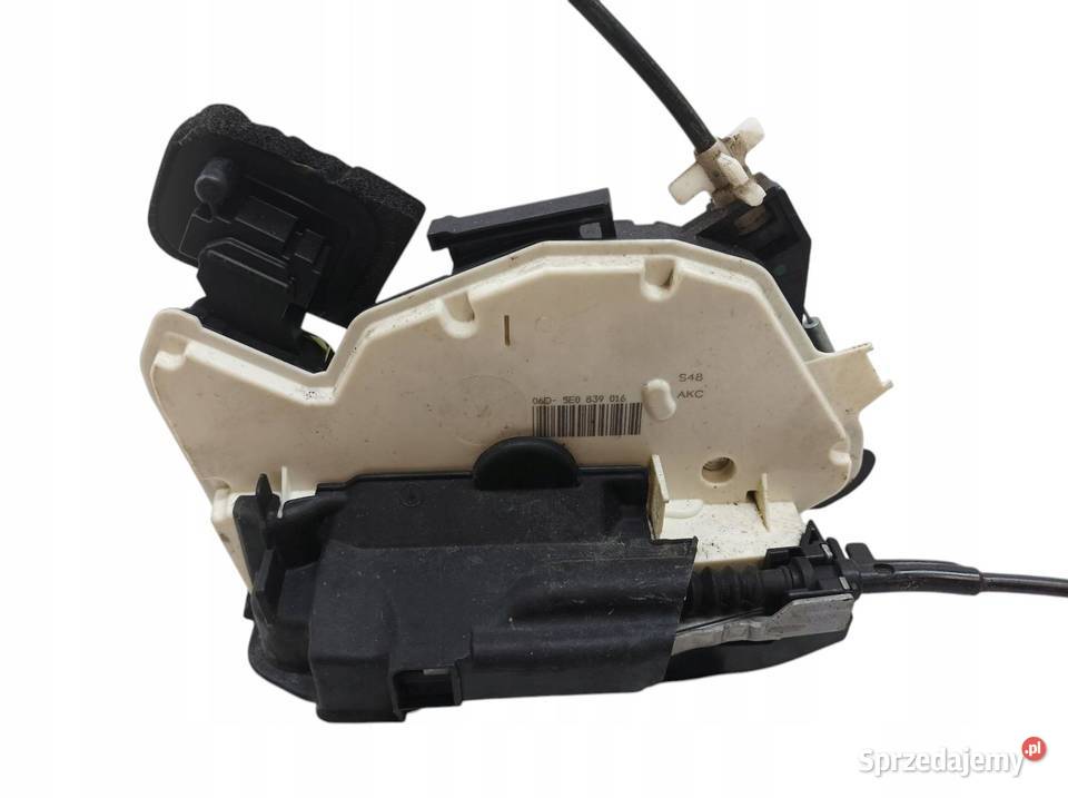 ZAMEK DRZWI TYŁ PRAWY 5D HB 5E0839016 Skoda świętokrzyskie sprzedam