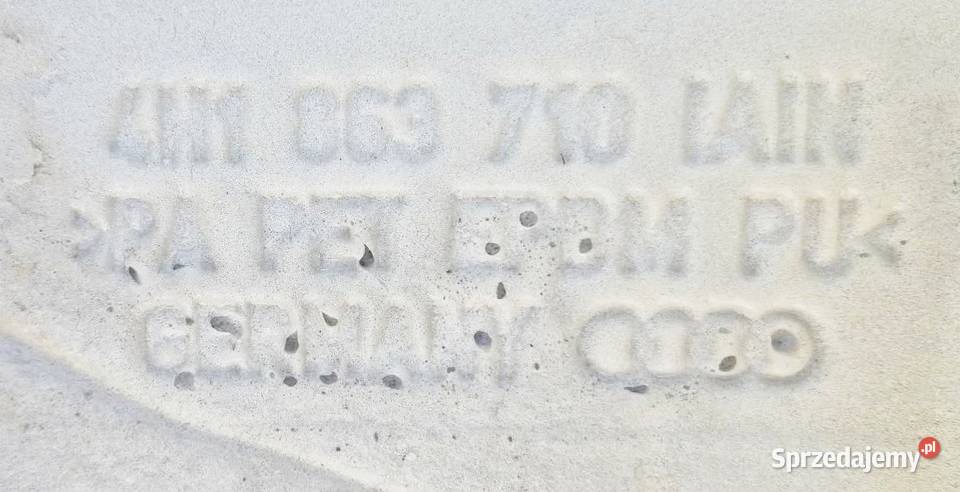 AUDI A8 D4 WYKŁADZINA PODŁOGOWA PRZÓD TYŁ Wyposażenie wnętrza Radom