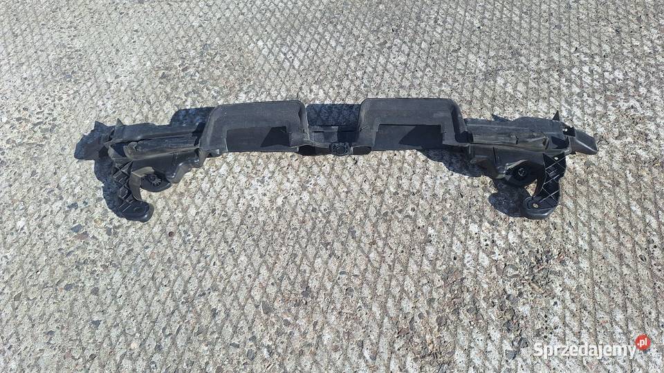 Wlot powietrza pasa przedniego BMW F40 Poznań