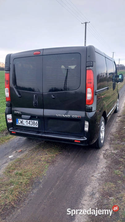 Sprzedam Opla Vivaro 20 CDTI 2007R9OS KLIMA NAVI czarny Zbytkowo