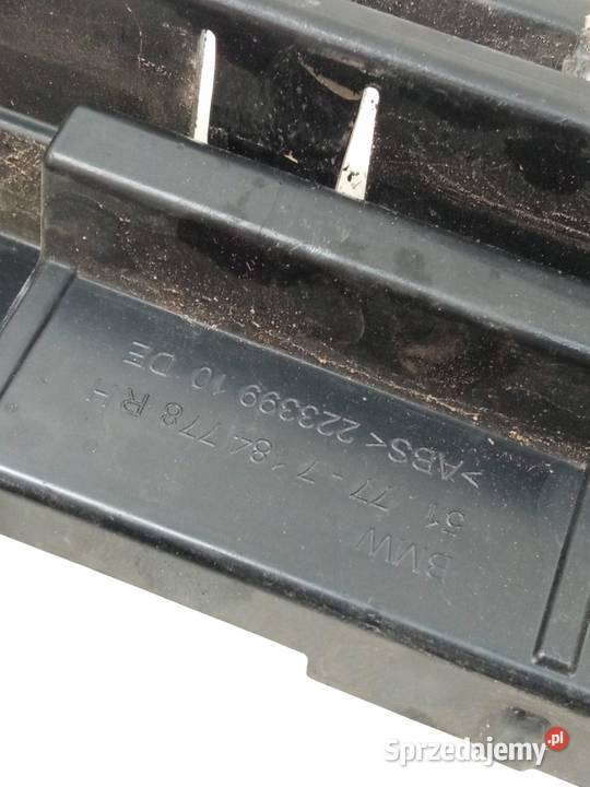 ŚLIZG ZDERZAKA ŚLIZG PROGU 7184777 Bmw Seria 5 Rok produkcji 2011 sprzedam