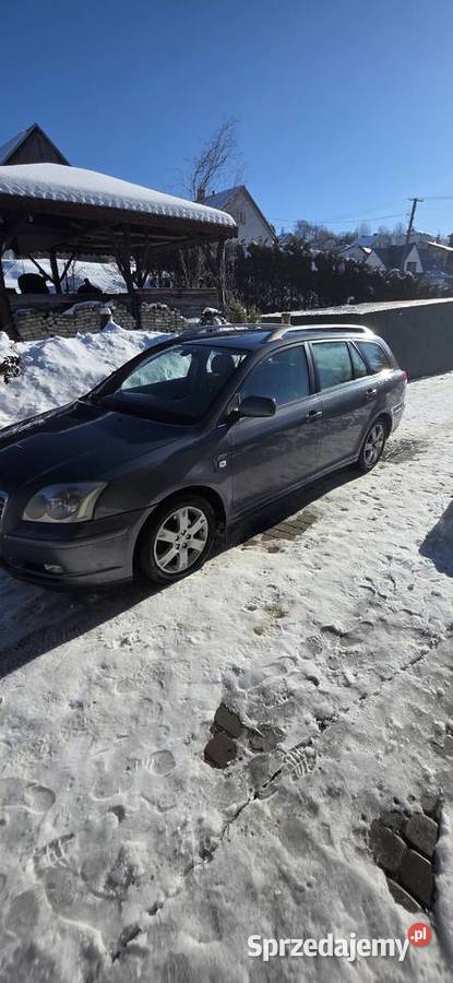Sprzedam Toyote Avensis Diesel diesel Lesko