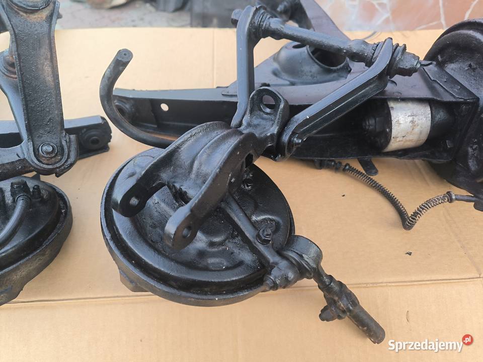 Fiat 126p zawieszenie cytrynki przednie i tylne Rok produkcji 1973 Stalowa Wola sprzedam