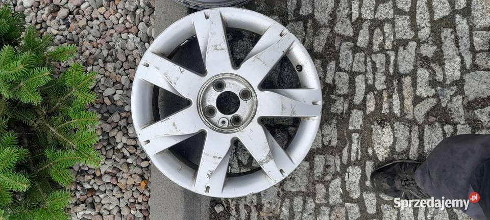 RENAULT SCENIC MEGANE 65x17 ET49 4x100 Dobiegniew