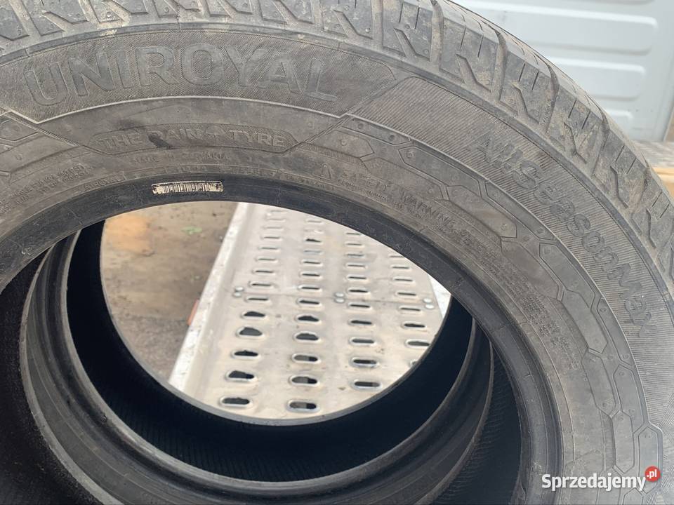 2 Opony wielosezonowe 1957516 Uniroyal podlaskie