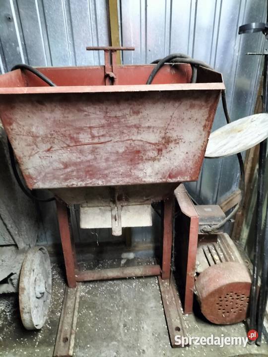 Śrutownik bijakowy Strzałkowo sprzedam