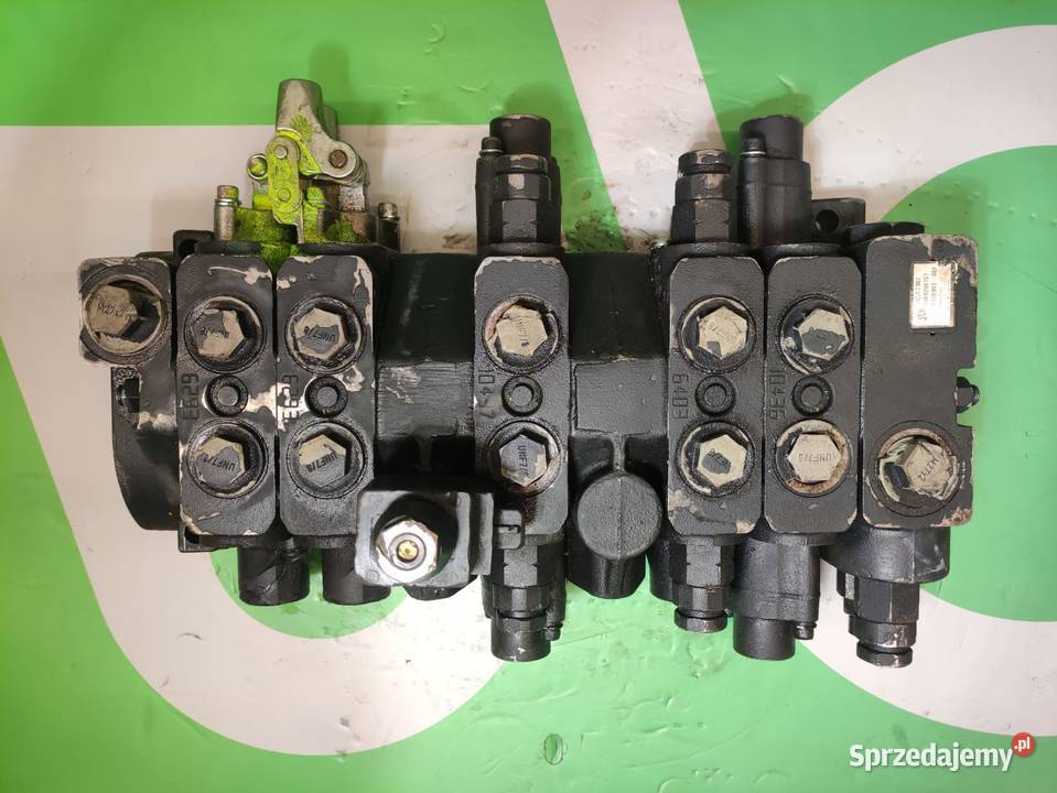 Rozdzielacz hydrauliczny JCB 332E7302 3469206157 Wilkowo