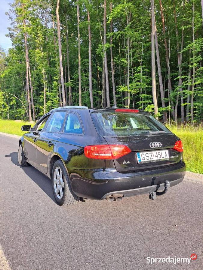 AUDI A4 B8 AVANT 20 TDI 143 MANUAL HAK ZADBANA komputer pokładowy A4 Lębork sprzedam