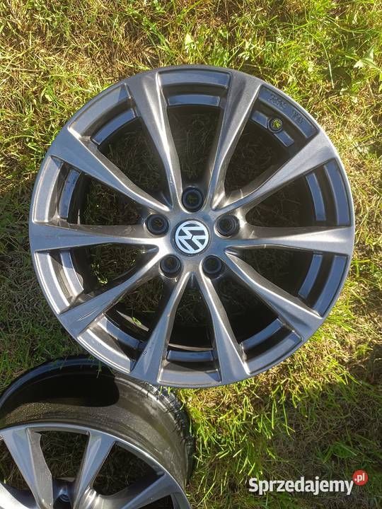 Felgi aluminiowe 17 5x112 ET48 75J stan idealny Samochodowe Ostrołęka