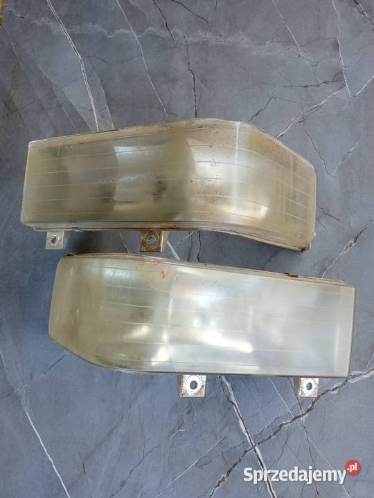 Reflektory Holland 8670 8770 8870 8970 Ford G170 Elektryka i zapłon Olsztyn