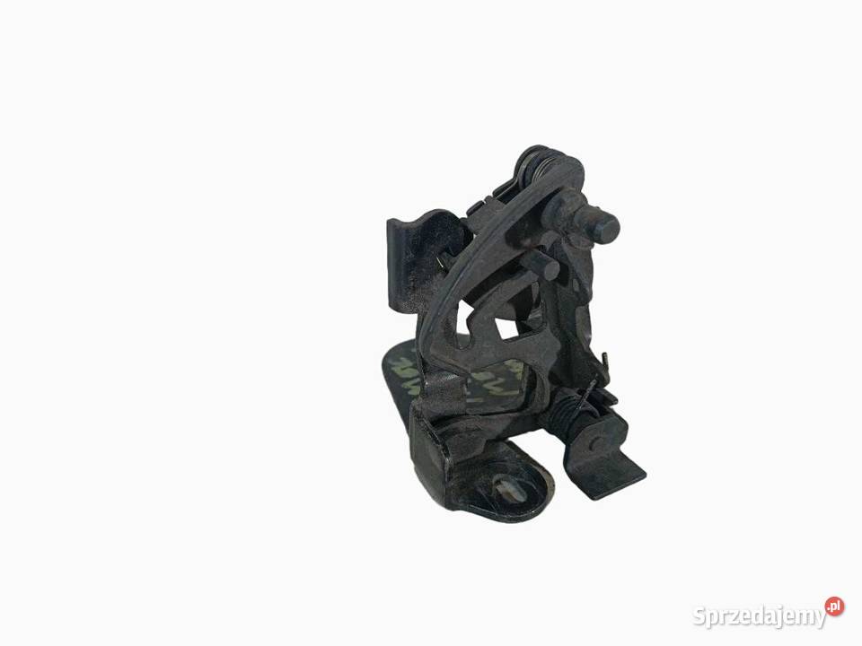 ZAMEK MASKI MERCEDES W203 A2038800264