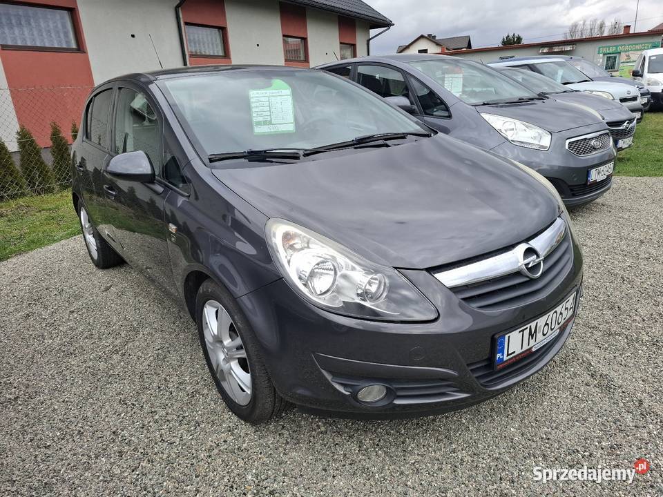 Opel Corsa D 12 benzyna 2010 Nawigacja SOCHAN elektryczne szyby lubelskie Tyszowce