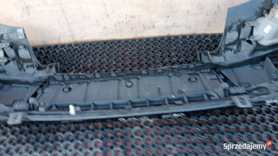 VOLVO XC90 I ZDERZAK PRZÓD 45226 HALOGEN SPRYSK Zbierkowo sprzedam