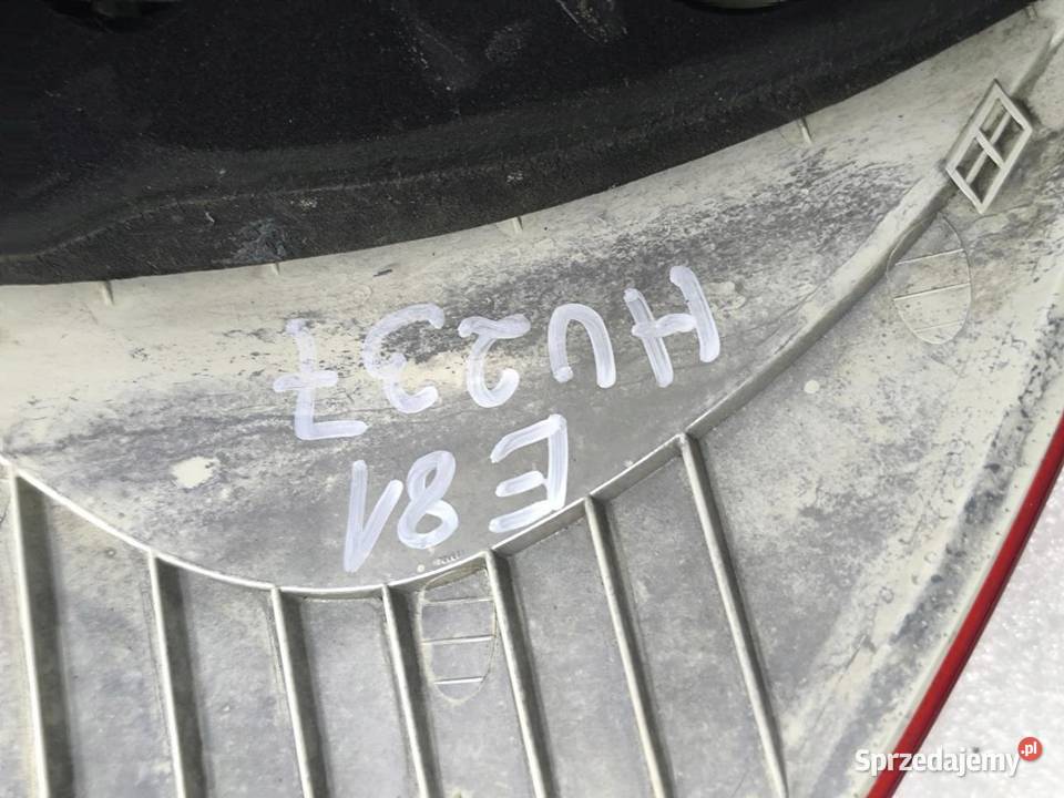 LAMPA PRAWY TYŁ BMW E81 E87 6924502 osobowe
