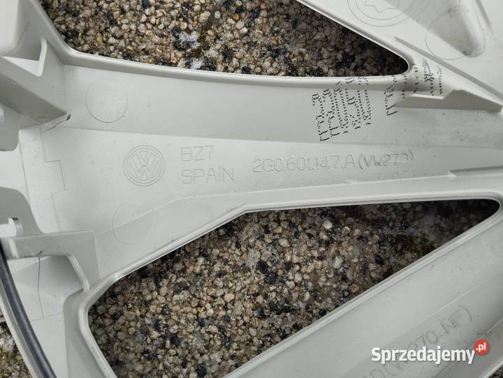 Kołpak Vw 15 2G0601147A sztukę demo Kamieniec