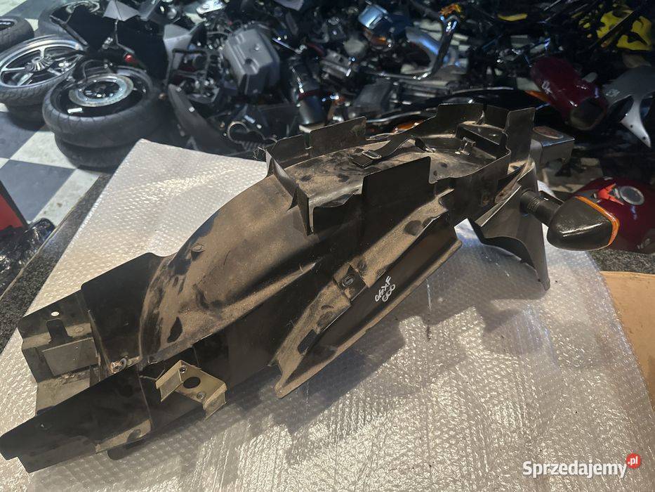 Honda GSXF 600 Jajko Schowek Kanapy Mocowanie Części i akcesoria motocyklowe wielkopolskie Poznań