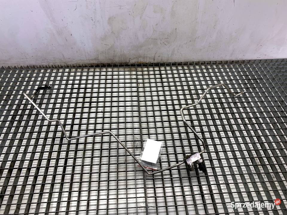 RURKA KLIMATYZACJI LEXUS CT 18 99 Hatchback sprzedam