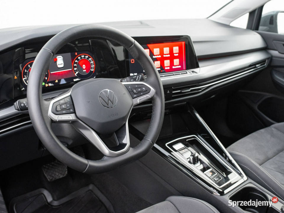 Volkswagen Golf CT784AP15 TSI EVO Style DSG elektrycznie ustawiane fotele Pępowo sprzedam