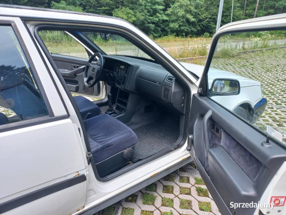 Volvo 460 Youngtimer 101 przebieg 1993r świętokrzyskie Kielce