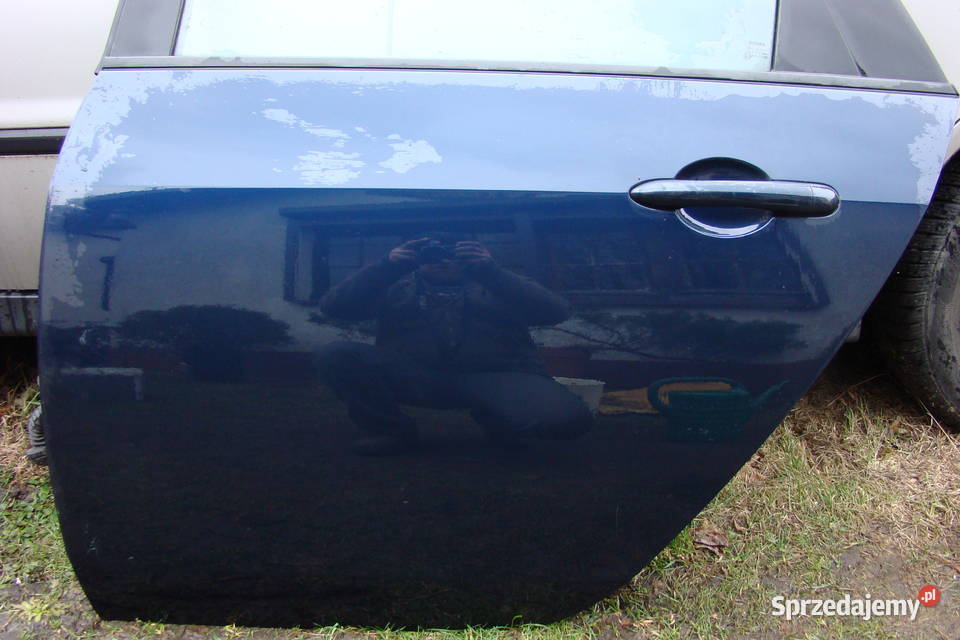 nissan primera P12 kombi drzwi lewy tył BW9G części blacharskie dolnośląskie Korzeńsko