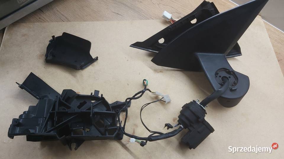 Lusterko nissan qashqai j11 lusterko części Rok produkcji 2017 Lusterka zewnętrzne Dębica
