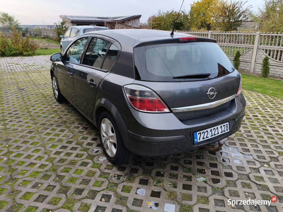 Opel Astra H 17 CDTI 110 2011 Tomaszów Mazowiecki
