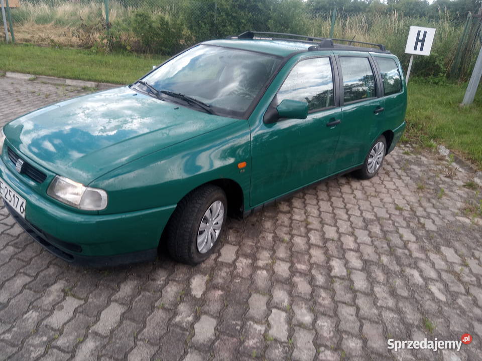 Sprzedam Seat Cordoba Kombi 16 benzgaz Malbork