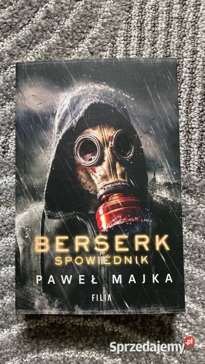 Berserk Spowiednik Paweł Majka miękka Warszawa
