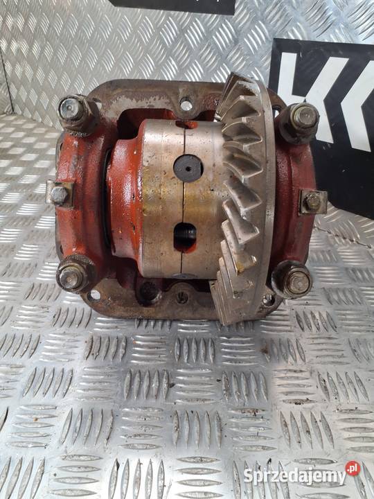 Obudowa dyferencjału z mechanizmem Case 480F Gdynia
