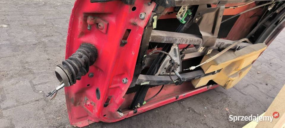 DRZWI PRAWE PRZÓD AUDI A4 B5 osobowe kujawsko-pomorskie Lipno