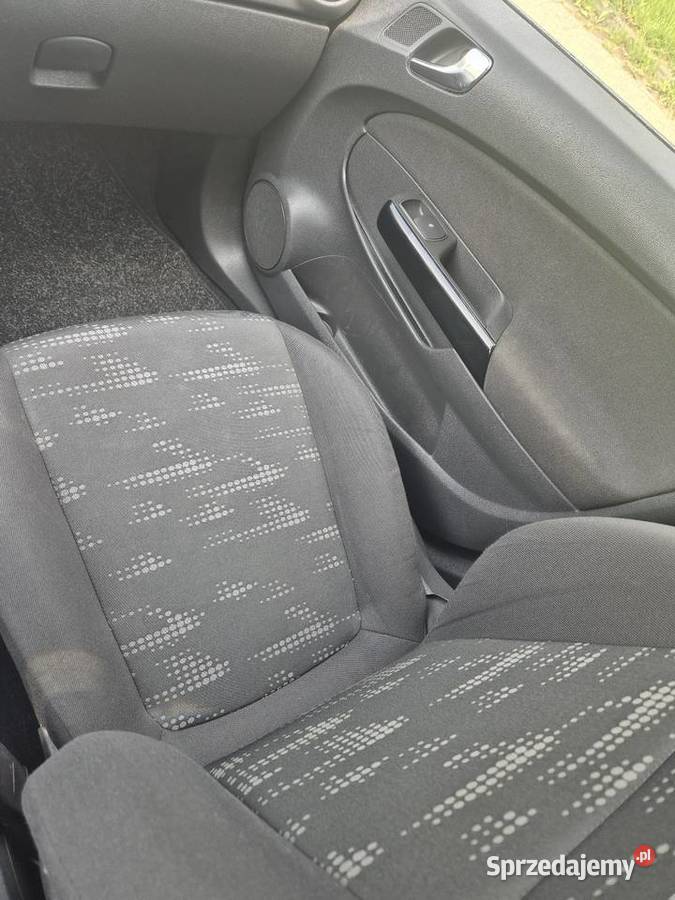 Opel Corsa 12 benzyna 2011 klimatyzacja super