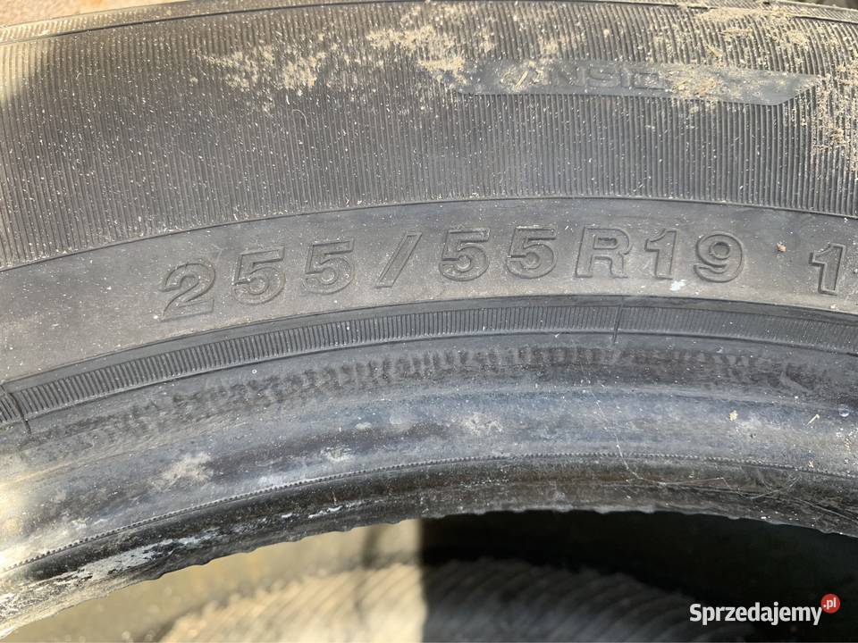 Opony 25555 R19 Nisko sprzedam